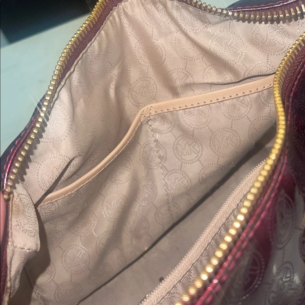 “Michael Kors” ✨ Women’s Hand Bag Purple/Burgundy Patent Leather Grayson Satchel - Picture 13 of 16